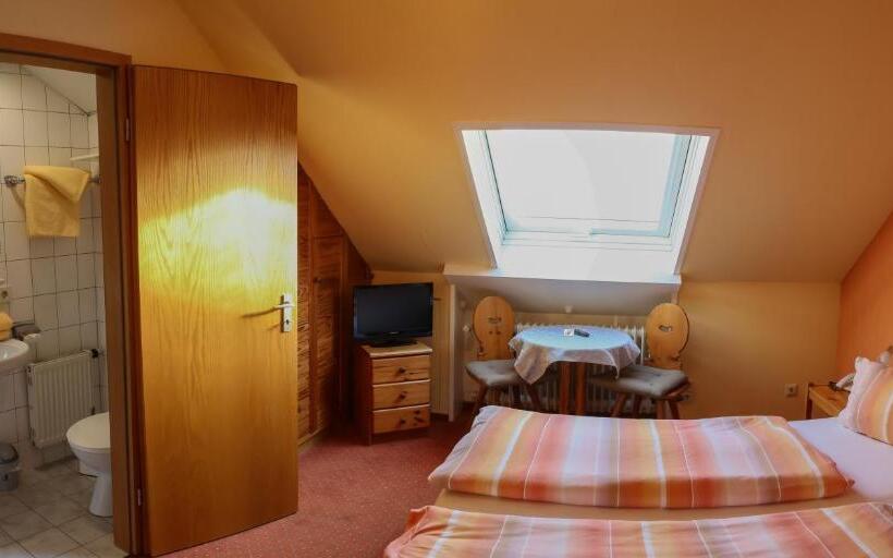 Standart Oda, Gästehaus Eberlein