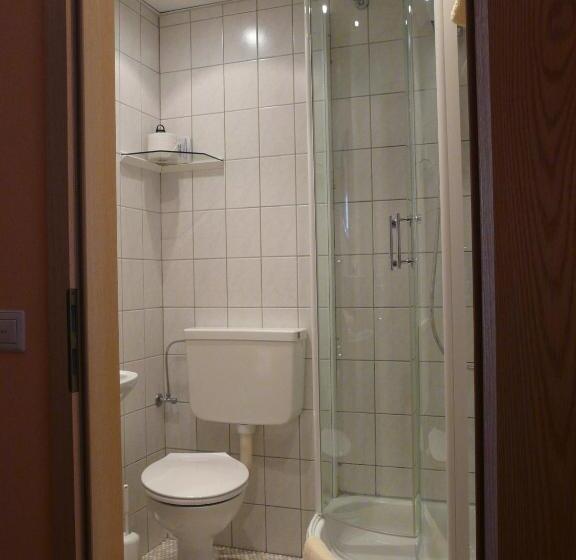 Üç Kişilik Standart Oda, Gästehaus Eberlein