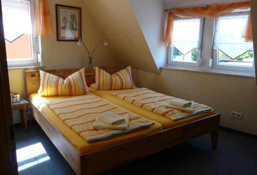 Aile Dairesi, Gästehaus Eberlein