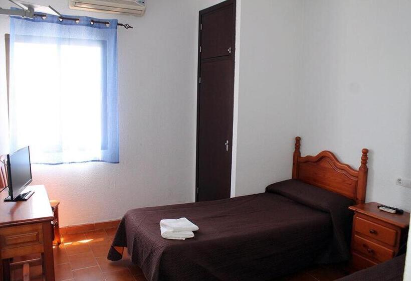スタンダードルーム, Hostal Montilla Sotogrande