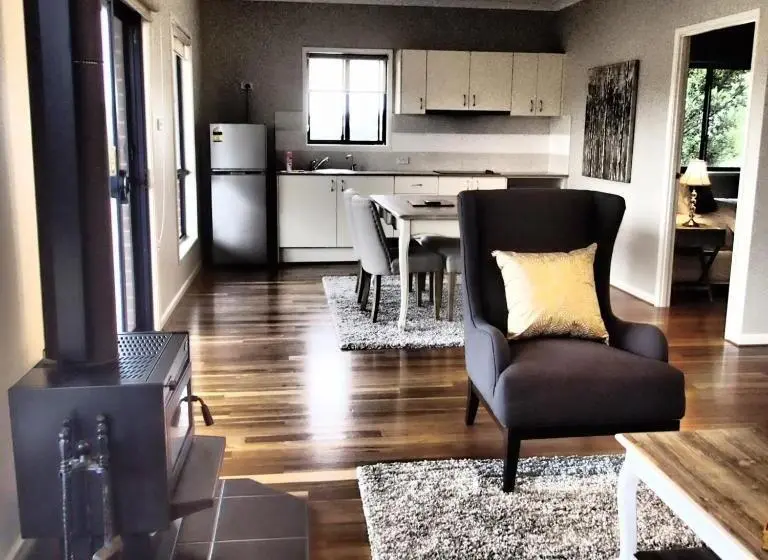 Maja/Mökki, Red Door Collective   Rdc Vineyard Estate, Luxury Adult Only Stay