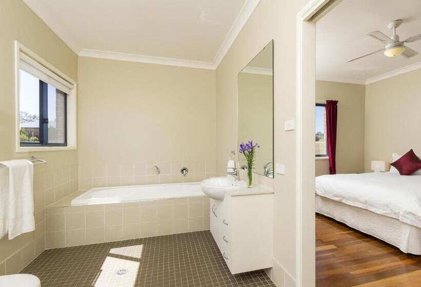 오두막, Red Door Collective   Rdc Vineyard Estate, Luxury Adult Only Stay