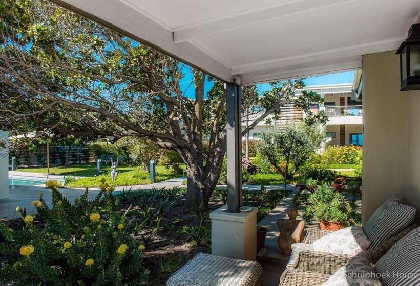 اتاق سه نفره دلوکس با چشم‌انداز باغ, Schulphoek Seafront House