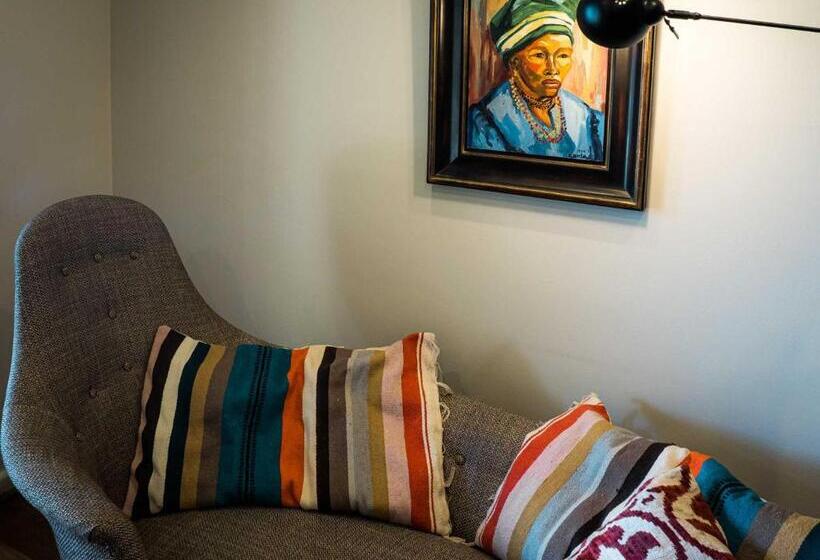 اتاق لوکس با چشم‌انداز باغ, Schulphoek Seafront House