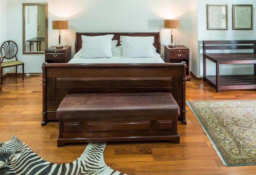 اتاق لوکس با تخت بزرگ, Schulphoek Seafront House