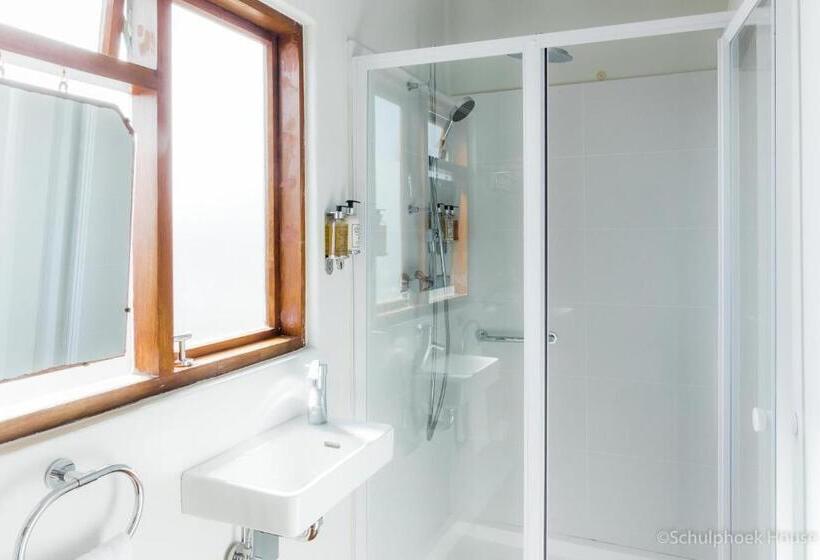 اتاق سه نفره سوپریور با چشم‌انداز دریا, Schulphoek Seafront House