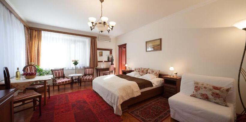 スタンダードルーム, Villa Cecile