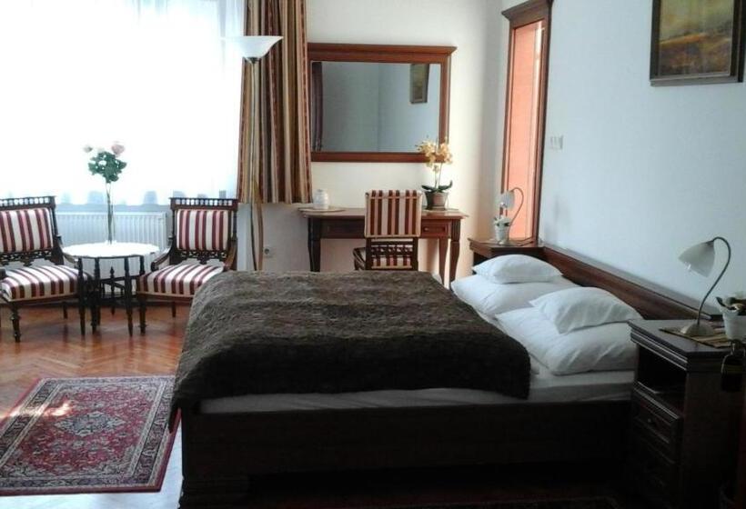 スタンダードルーム, Villa Cecile