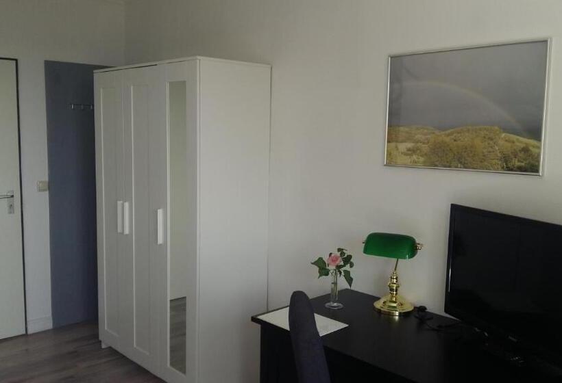 Номер Стандарт Индивидуальный, Zum Rebhang Bed & Breakfast