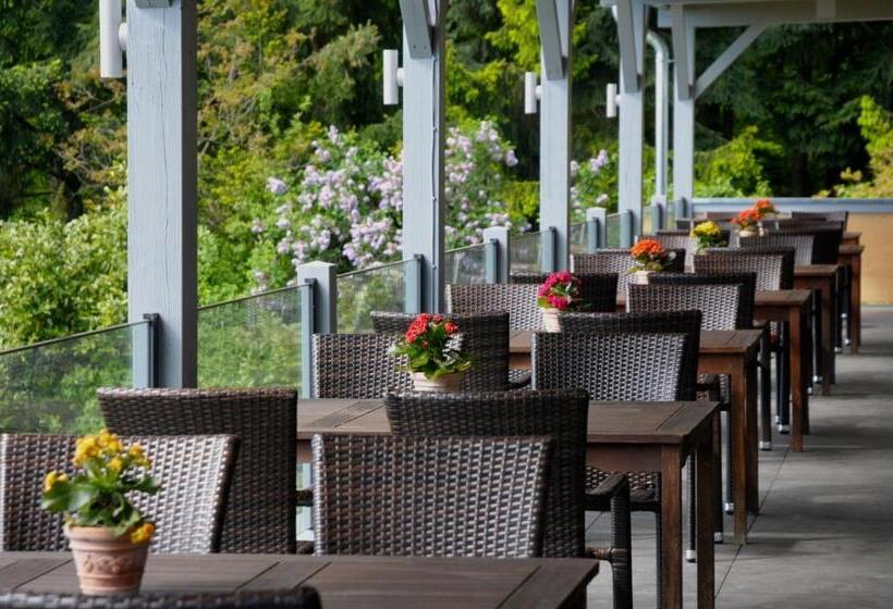 Люкс с Балконом, Zum Rebhang Bed & Breakfast