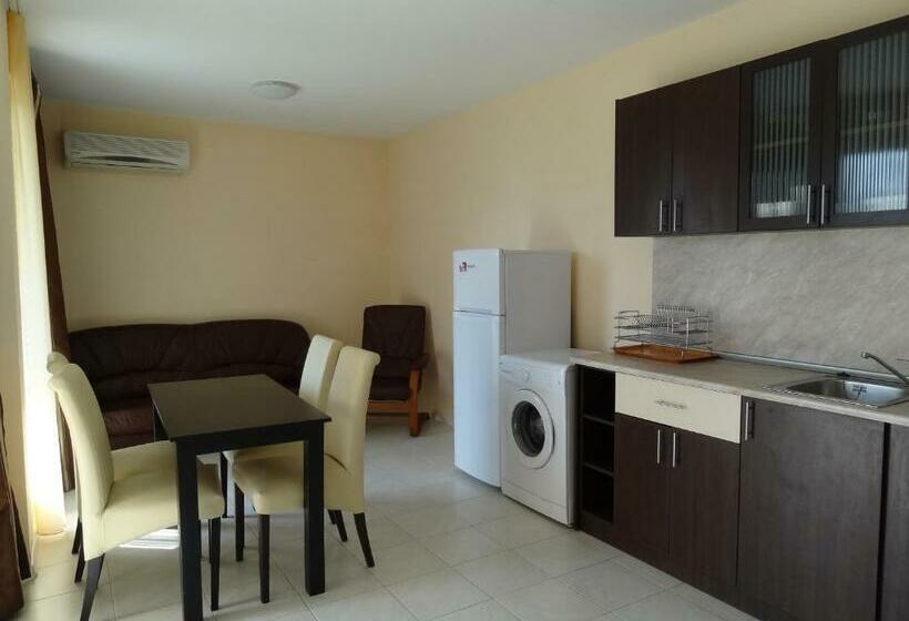 带1个卧室的公寓, Triumph Holiday Village