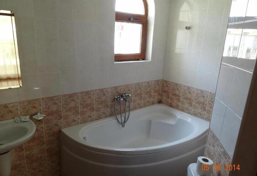 带2个卧室的别墅, Triumph Holiday Village