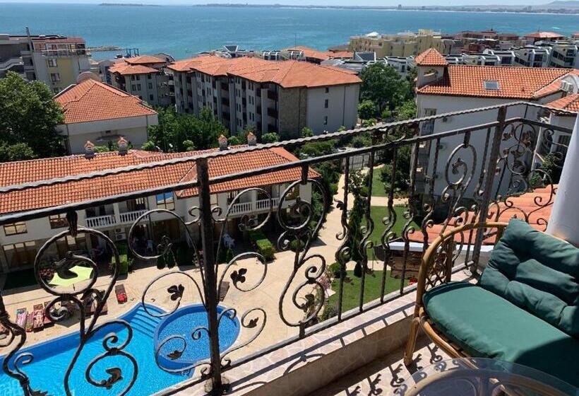 带1个卧室的顶楼公寓, Triumph Holiday Village