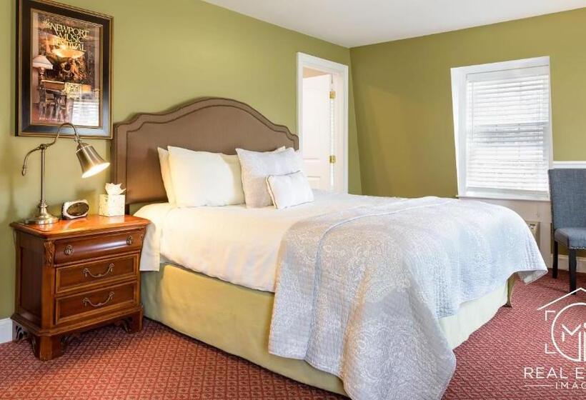 غرفة ديلوكس سرير كينج, Bouchard Restaurant & Inn