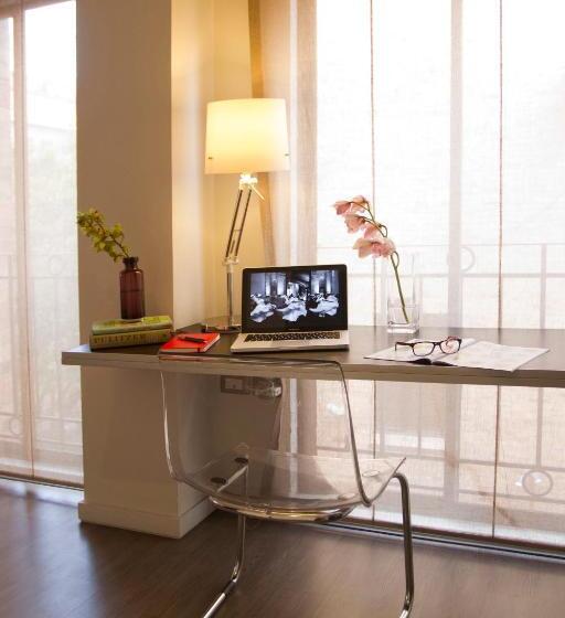Apartamento 2 Dormitórios, Central Apartamentos Bogotá