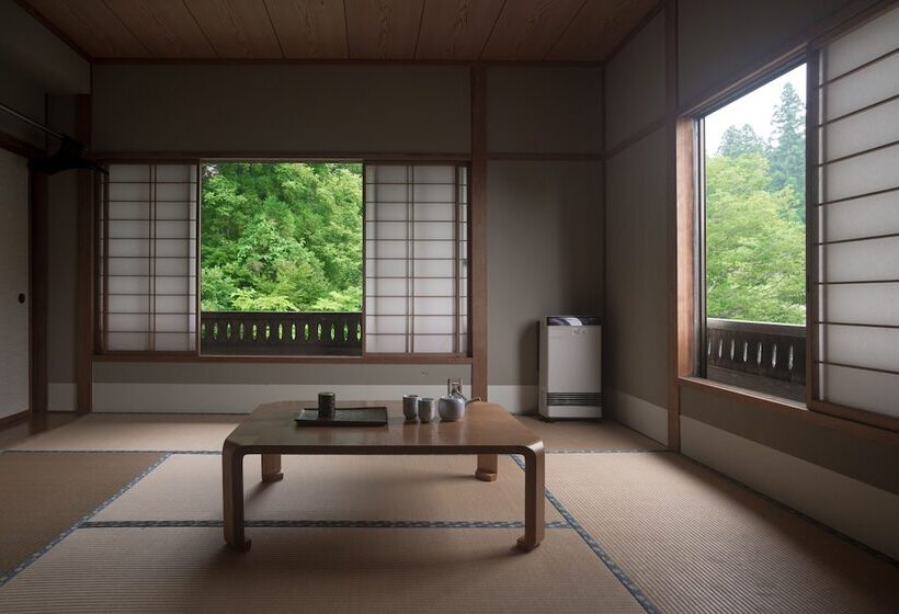 غرفة ديلوكس عائلية, A.i.r. Myoko