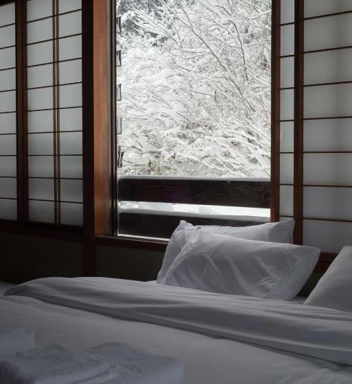 חדר משפחתי דלוקס, A.i.r. Myoko