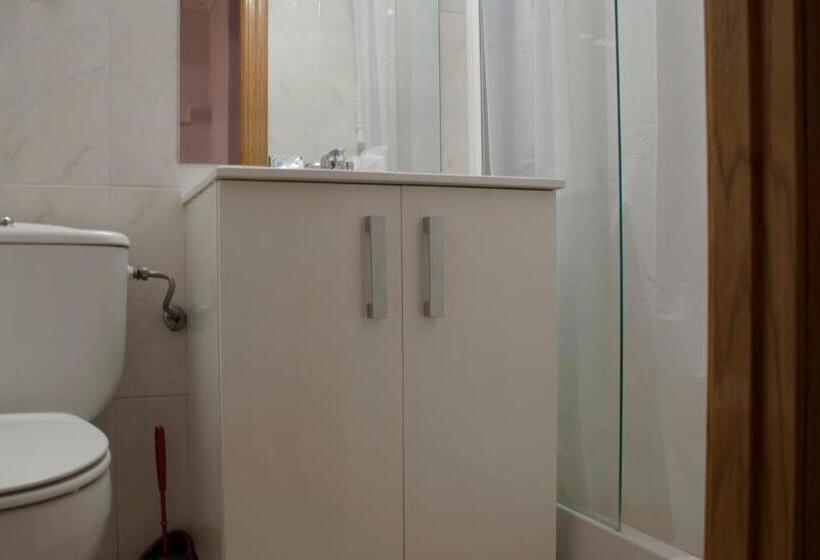 اتاق استاندارد یک نفره, Posada Tintes