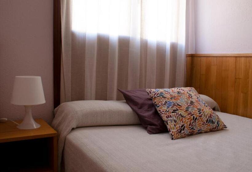 اتاق استاندارد یک نفره, Posada Tintes