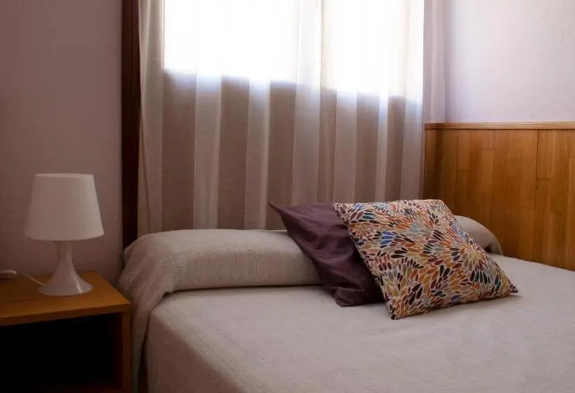 اتاق استاندارد یک نفره, Posada Tintes