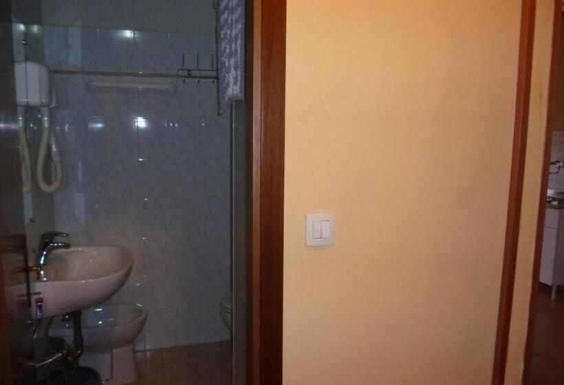 Standard room with outdoor bath, Sansovino Bed And Car