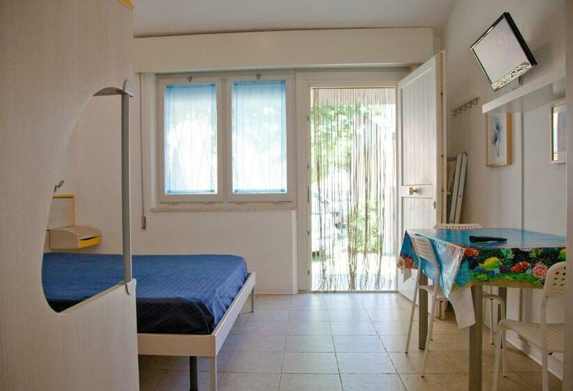 스탠다드 방갈로, Residence Casabianca