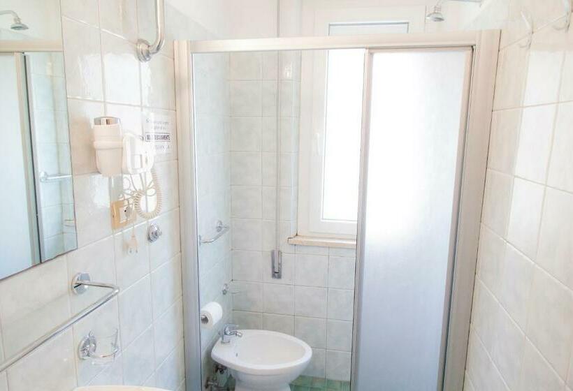 스탠다드 방갈로, Residence Casabianca