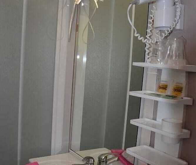 ダブルベッドのスタンダードスタジオ, Résidence Hôtelière Hélios