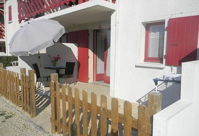 スタンダードスタジオ, Résidence Hôtelière Hélios