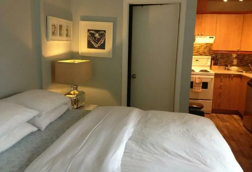 Superior Studio, Studiotel Bromont