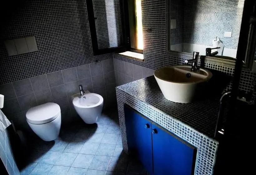 ویلای 2 خوابه, Villa Giulia