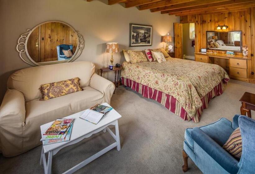 디럭스 룸 킹사이즈 침대, Snowvillage Inn