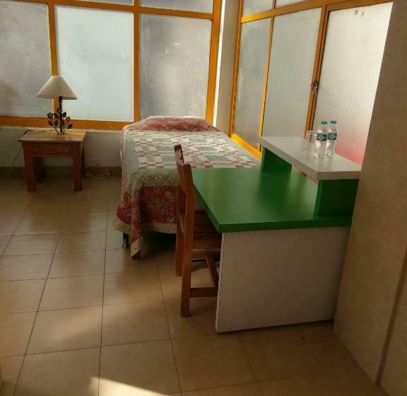 Номер Стандарт Индивидуальный, Anys Hostal