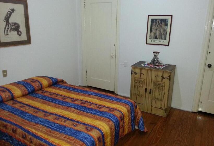 Номер Стандарт Индивидуальный, Anys Hostal