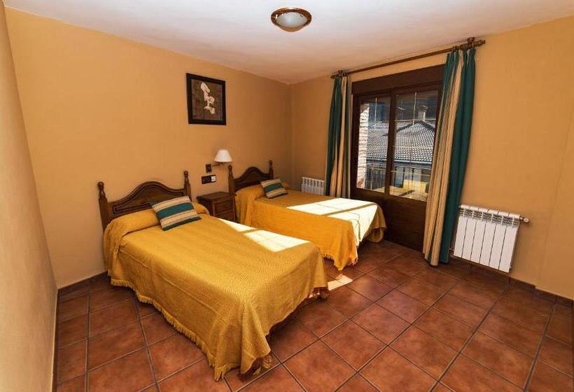 דירת שני חדרים, Apartamentos Raisa