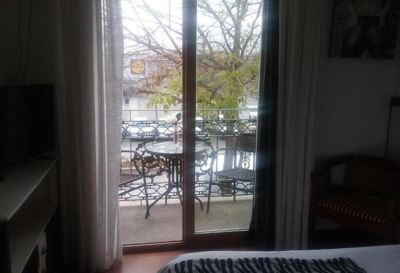 スタンダードルーム, Hostal La Carretera