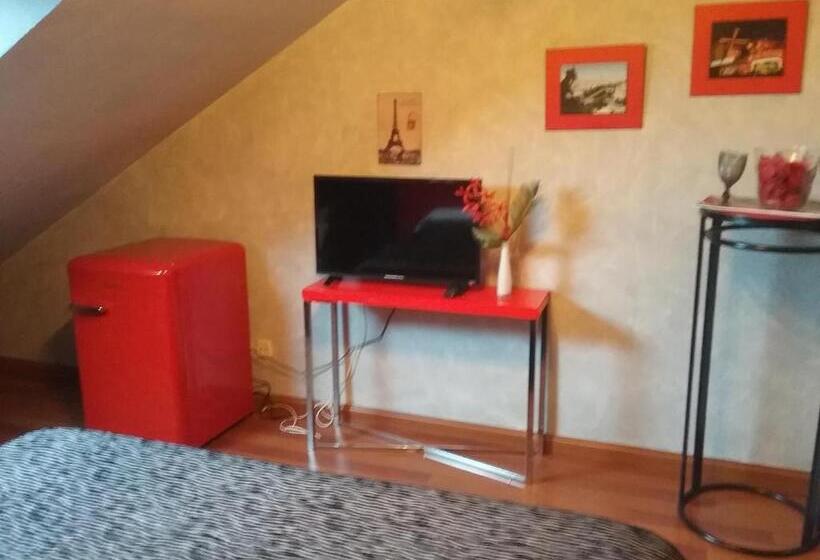 Номер Стандарт, Hostal La Carretera