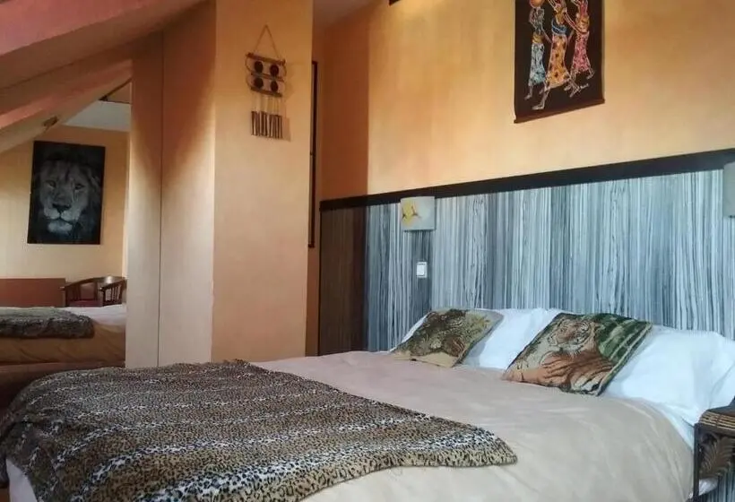 スタンダードトリプルルーム, Hostal La Carretera