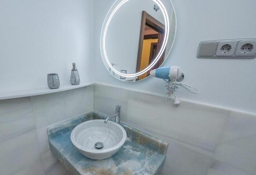 バスタブ付きスタンダードルーム, Hostal La Carretera