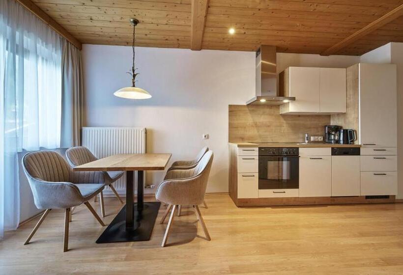 شقة غرفة واحدة, Landhaus Huber