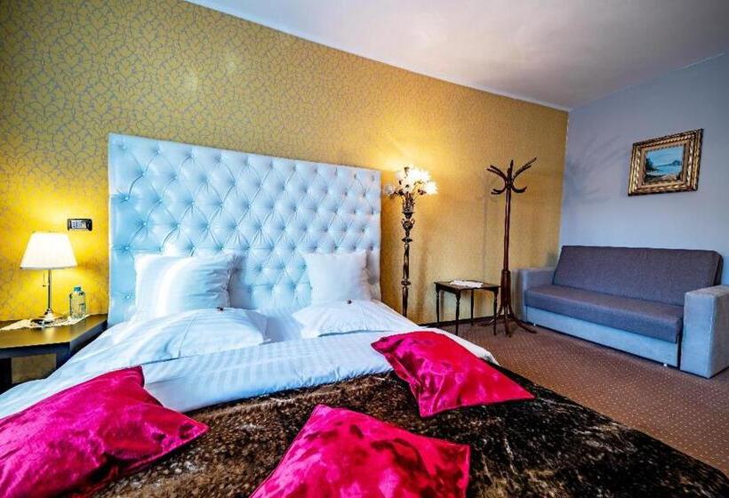 Семейный Номер, Trattoria Al Gallo