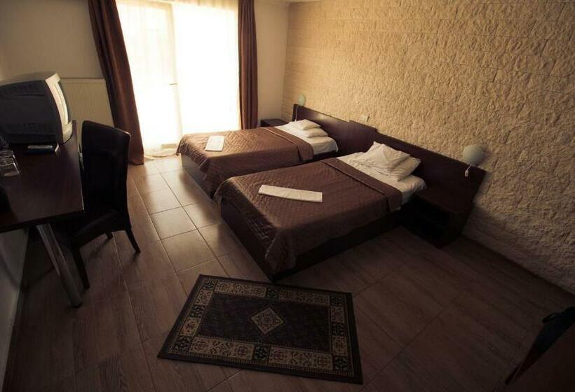 Номер Стандарт, Pensiunea Johanna