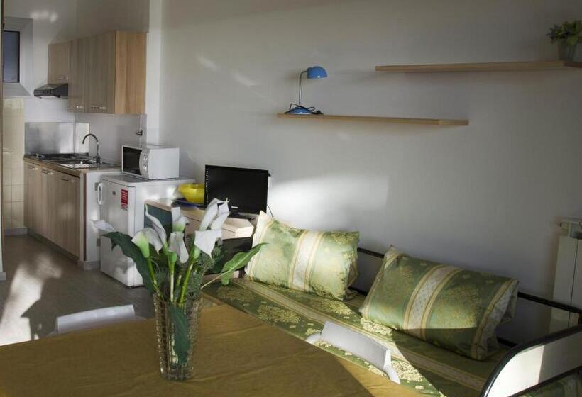 استودیو استاندارد با چشم‌انداز دریا و بالکن, Residence Costa Templada
