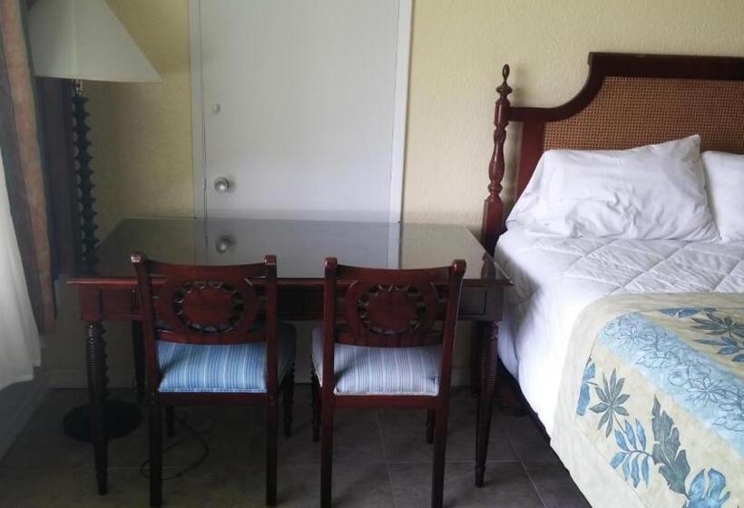 غرفة قياسية سرير كينج, Boca Inn