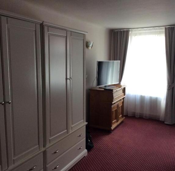 غرفة سوبيريور, U Zlateho Andela