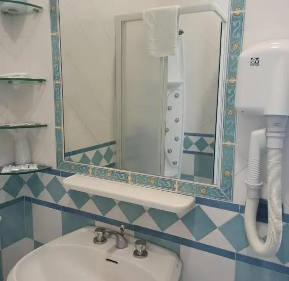 اتاق اکونومی, La Residenza Apart
