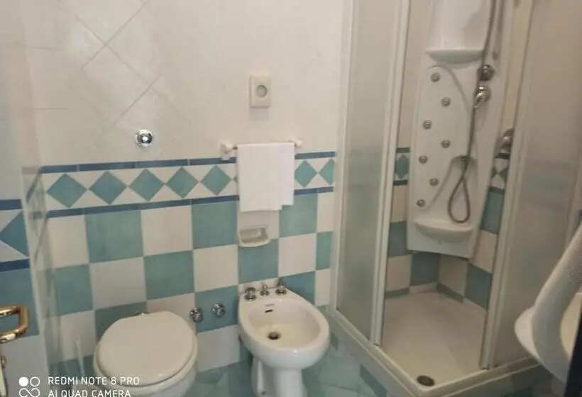 اتاق اکونومی, La Residenza Apart