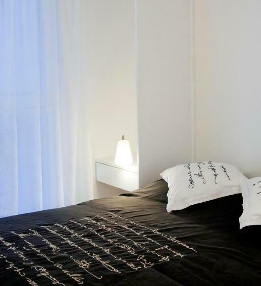 اتاق استاندارد, Maria Salome