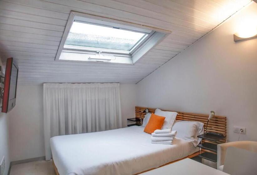 اتاق استاندارد, Maria Salome