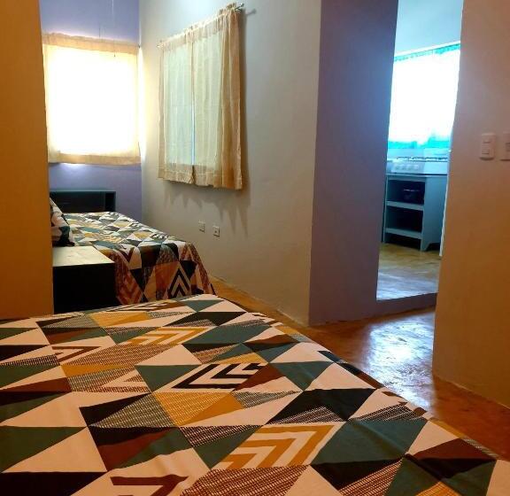 דירת חדר, Gipsy Ranch Rooms